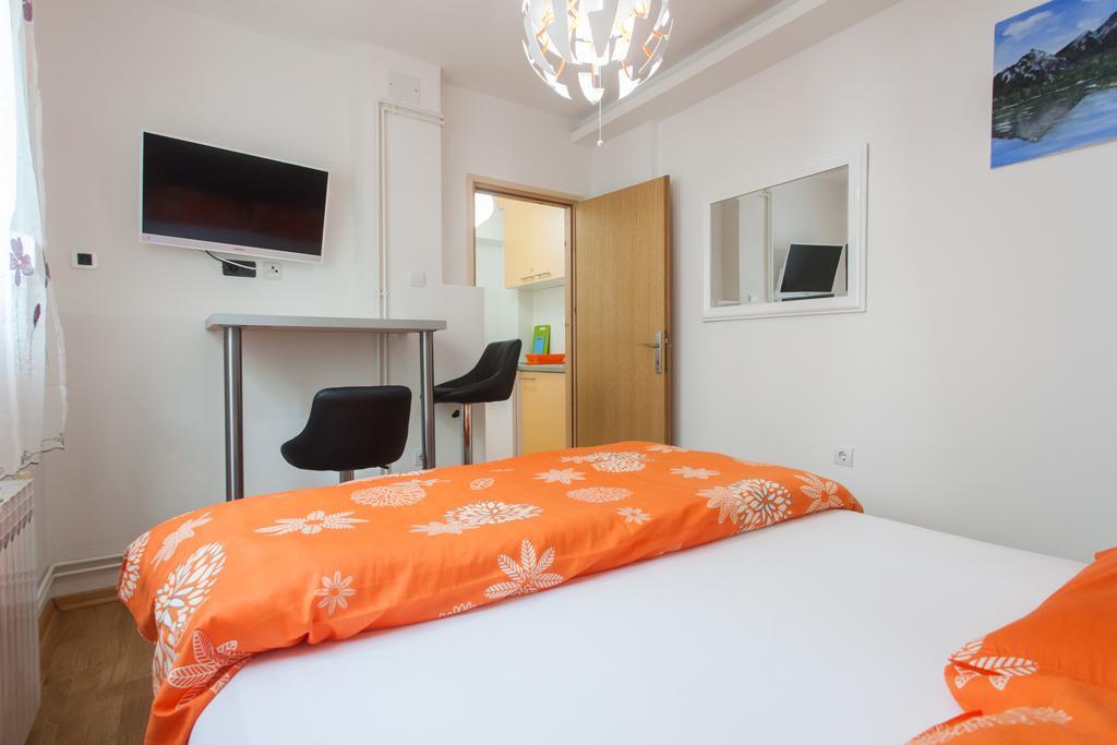 Apartment Tresnja Zagabria Esterno foto